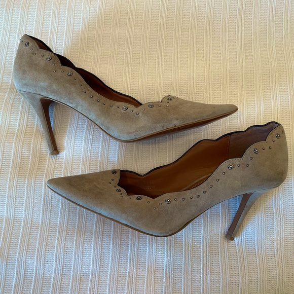 Coach Suede & Leather Embellished Waverly Pumps Gray Size 8 - Picture 2 of 15